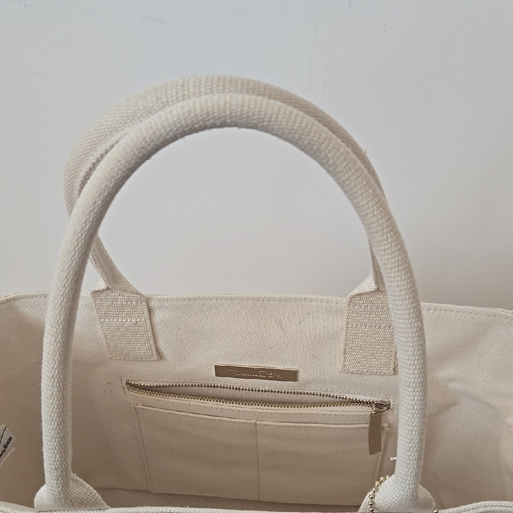 Elegant Cream Floral Tote Bag - Picture 2 of 12